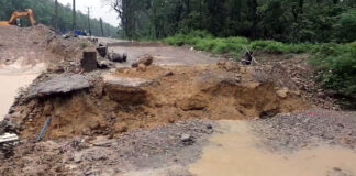 बर्षाका कारण बुटवल-बर्दघाट सडकखण्ड अवरूद्ध