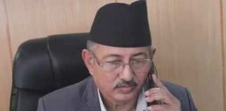 गृहमन्त्री खाणद्धारा कास्की, तनहुँ र दाङका प्रमुख जिल्ला अधिकारीहरुसँग बिपदबारे टेलिफोनमार्फत जानकारी माग