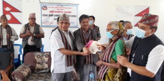 कञ्चनमा गाउब्लक जग्गाको १८७ जनालाई जग्गाधनी पुर्जा वितरण