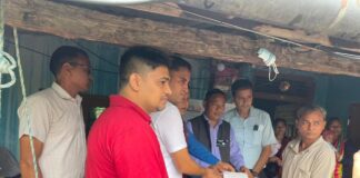 अनौठौ रोग, म्यास्थेनिक क्राईसिस सुत्केरीलाई रोटरी डाउनटाउनद्धारा १ लाख ११ हजार सहयोग