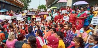 रुपन्देहीकी सीता भण्डारी मृत्यु प्रकरण ः मृतकका आफन्तद्धारा अदालत घेराउ