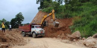 तानसेन–तम्घास सडकको जोर्ते भीरमा १५ दिन रातमा बाटो बन्द हुने