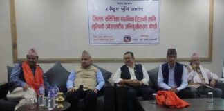 सुकुम्बासीलाई चाडो लालपुर्जा दिन गृहमन्त्री खाँणको निर्देशन, ‘राजनीतिक आग्रह पुर्वाग्रहबाट नभएर काम नगरेकोले यसअघिको आयोग बिघटन’