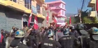 मतगणनाको विषयलाई लिएर स्याङजाको वालिङमा प्रहरी र कांग्रेसका कार्यकर्ताबीच झडप