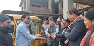 तिलोत्तमा वडा ६ द्धारा विद्यालयलाई इरिक्सा सहयोग