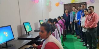 रोटरी तिलोत्तमाद्वारा पशुपति शिक्षा मन्दिरमा कम्प्यूटर ल्याव स्थापना