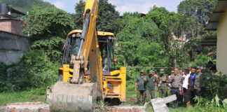 बुटवलमा चल्यो डाेजर, कालिकापथ सडकले पायो निकास