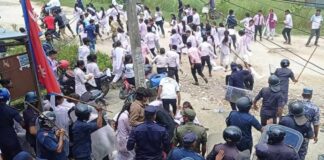 पश्चिम नवलपरासीमा विद्यार्थी र प्रहरीबीच झडप, ७ प्रहरीसहित ११ घाइते