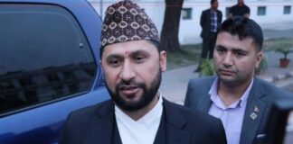 ट्राफिक नियम उल्लङ्घन गर्नेलाई सडकमा खटाउने गृहमन्त्रीकाे निर्णय तत्काल कार्यान्वयन नगर्न आदेश