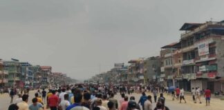 कावासोतीमा प्रहरी र स्थानीयबीच झडप, प्रहरीद्वारा दर्जनौँ राउण्ड हवाई फायर