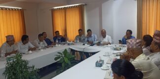 सार्वजनिक लेखा समितिकाे टाेली लुम्बिनी भ्रमणमा