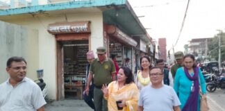 सिद्धार्थनगर नगरपालिकाद्वारा औषधि पसलहरुकाे अनुगमन,अधिकांश औषधि पसलहरु नगरपालिकामा दर्ता नगरी सञ्चालन