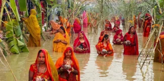 उदाउँदो सूर्यलाई अर्घ्य दिएसँगै छठ पर्व समापन