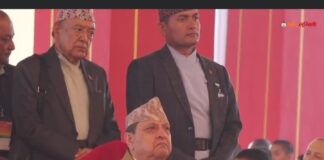 लुम्बिनीमा निर्मित हजार बुद्ध मन्दिरमा पूजामा सरिक भई काठमाडौ फर्किए पूर्वराजा शाह