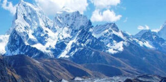 सगरमाथा क्षेत्रबाट घाइते अवस्थामा एक जापानी पर्यटकको उद्धार