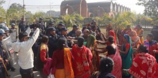 शान्ति भुमि लुम्बिनीमा स्थानीय र प्रहरीबीच झडप