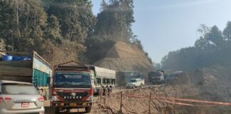 वर्षाले बुटवल-नारायणगढ सडक र कान्ति लोकपथ अवरुद्ध