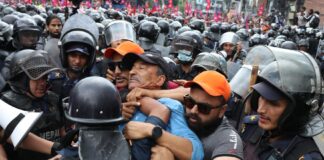 राजावादी आन्दोलन : राप्रपा नेपालका अध्यक्ष कमल थापा पक्राउ