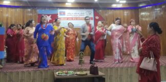 राष्ट्रिय महिला माेर्चाकाे तीज मिलन : “परम्परागत संस्कृतिको संरक्षणसँगै महिला अधिकारकाे आवाज उठाउने अवसरकाे रूपमा उपयोग गर्नुपर्नेमा जाेड “