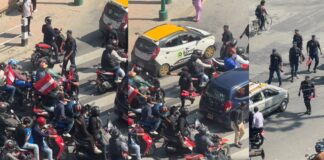 कांग्रेसको मोटरसाइकल र्यालीमा प्रहरी हस्तक्षेप: मोटरसाइकल रोकेर झण्डा खोसियाे