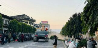 हेटौँडाको मेन रोडमा एकाबिहानै डोजर चल्यो : पूर्वमुख्यमन्त्री पौडेलको पेन्टागन टावरमा पनि चल्यो डोजर