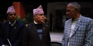 अर्थमन्त्री खनालद्वारा ताेडफाेड र आगजनीबाट क्षतिग्रस्त बुटवल उपमहानगरपालिका कार्यालयकाे अवलोकन