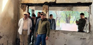 पुर्वगृहमन्त्री लेखक पाँच महिनापछि जलेको पुर्खौली घरमा