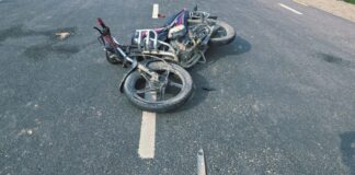 नम्बर नखुलेको सवारी साधनकाे ठक्करबाट मोटरसाइकलमा सवार २ युवकको मृत्यु