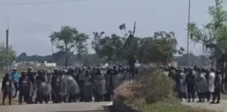 कपिलवस्तु अझै अशान्त, झडप राेक्न प्रहरीद्वारा लाठीचार्ज