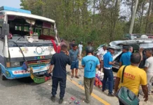 रूपन्देहीको देवदहमा दुई सवारीसाधन ठाेक्किदा दुई जनाको मृत्यु, २७ जना घाईते