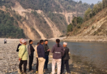 कालीगण्डकी नदीमा बेपत्ता दुई मध्ये एक युवक मृत फेला,बेपत्ताको खोजी कार्य जारी