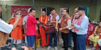 संजय साई सेवा समूहद्वारा बुटवलको देविनगर स्थित अपाङ्ग आश्रमलाई कुर्सी हस्तान्तरण