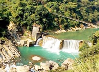 तिनाउकाे ड्याममा पाैडी खेल्ने क्रममा डुबेर एक भारतीय युवकको मृत्यु
