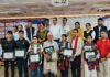 बुटवल उपमहानगरपालिकाद्वारा एसईईमा ४ जि पि ए ल्याउने विद्यार्थी तथा विद्यालयहरूलाई सम्मान