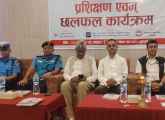 “सूरक्षित यात्राका लागि ट्राफिक नियमको पालना गर्नुपर्नेमा जाेड”