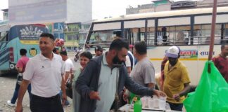 गर्मी बढ्दै गएपछि बुटवलमा चिसो पानी र महि बितरण