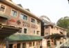 रौतहटमा आत्मदाह प्रयास गरेका युवकलाई काठमाडौं ल्याइयो, आइसीयूमा भर्ना