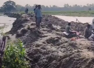 नवलपरासीको सुस्तामा बाढी पसेर झन्डै ४० घर डुबानमा