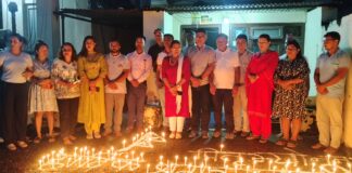 भोटेकोसी बाढीमा परी दिवंगत भएकाहरूको सम्झनामा बुद्ध सामुदायिक टेलिभिजनद्धारा दीप प्रज्वलन