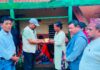 भोटेकोशी बाढीमा सम्पर्कविहीन रामपुरका सोती परिवारलाई कांग्रेस पाल्पाको आर्थिक सहयोग