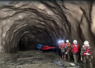भोटेकोसी बाढीः मृत्यु हुनेको संख्या १ हजार ३५३ पुग्यो
