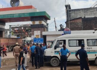 भोटेकोशी बाढी : भारतमा फेला परेका १८ वटा शव भारतीय पक्षले नेपाललाई बुझायो
