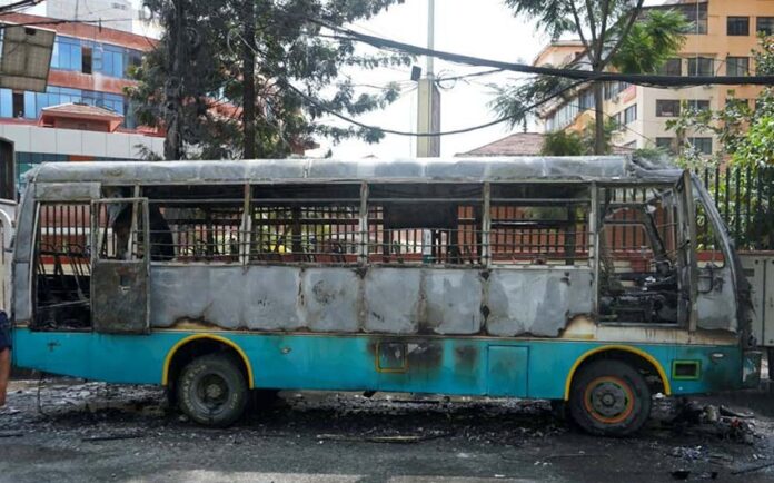 tripureshwar-bus-fire-6